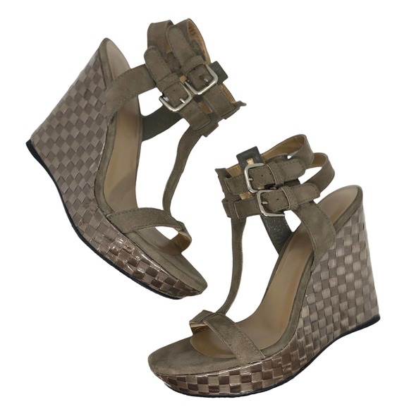 New STUART WEITZMAN The Teaque Wedge Sandals sz 10 $380 - Picture 2 of 5